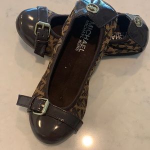 Brand new Girl Michael Kors flats